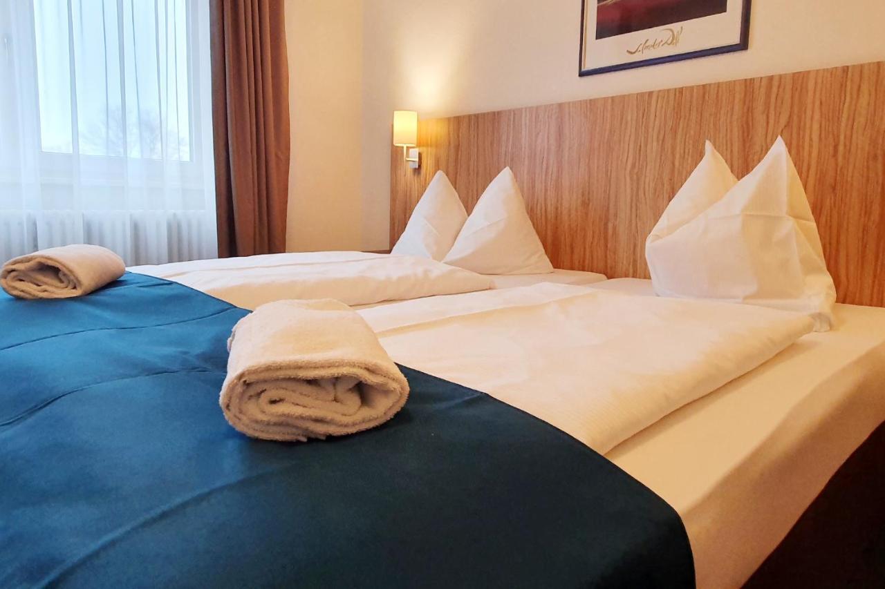 Sport Hotel Kenzingen Eksteriør bilde